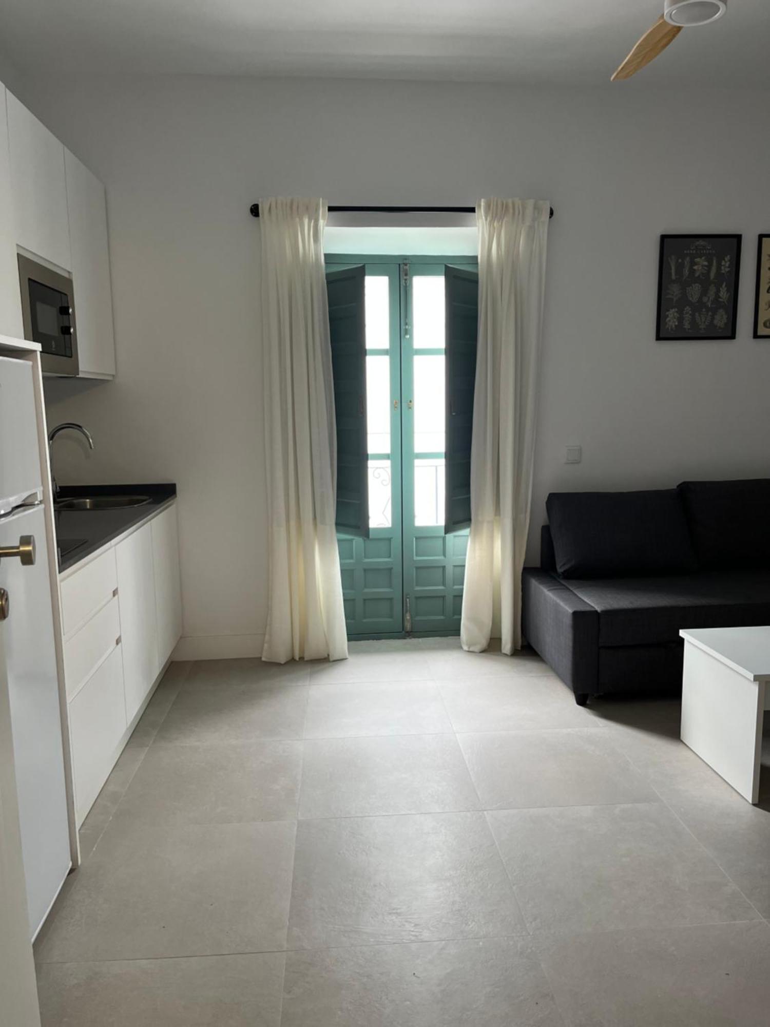 The Sunnydise Apartments Malaga Exterior photo